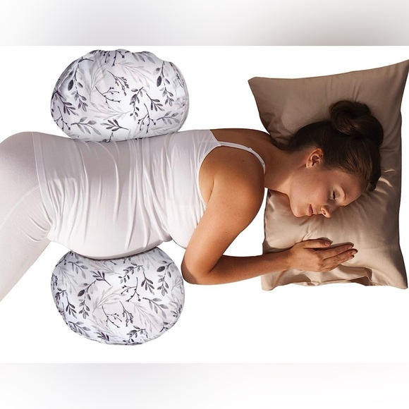 Boppy maternity pillow - Picture 1 of 3